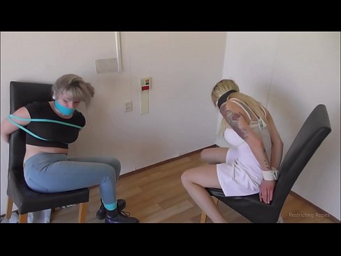 ❤️ E varur / e lidhur dhe e gojës / vajzë në ankth ❤️❌ Video anale në pornografi sq.porno-flix.ru ❌